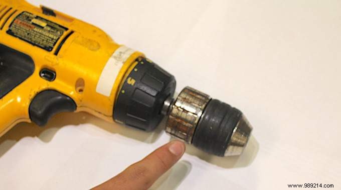 Unlock a Stuck Drill Chuck with White Vinegar: Proven DIY Fix