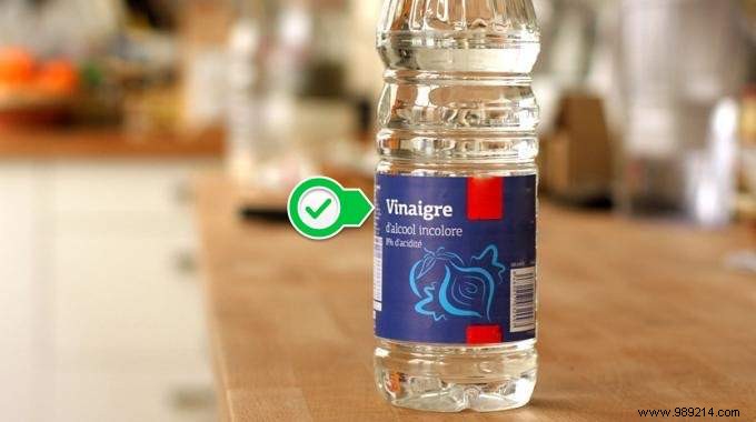 13 Proven Ways to Use White Vinegar for a Spotless, Budget-Friendly Home