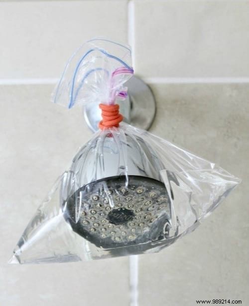 13 Proven Ways to Use White Vinegar for a Spotless, Budget-Friendly Home