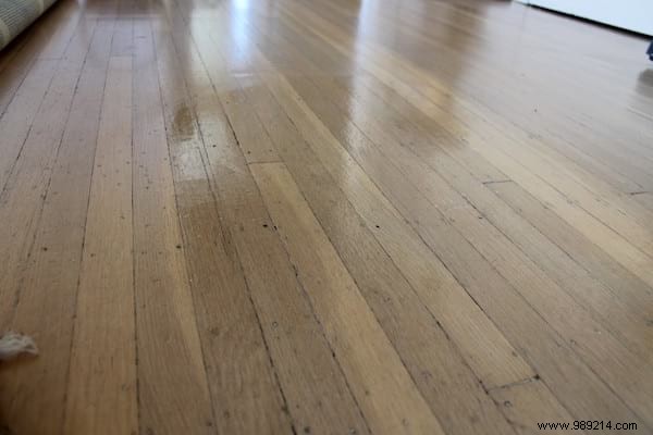 13 Proven Ways to Use White Vinegar for a Spotless, Budget-Friendly Home