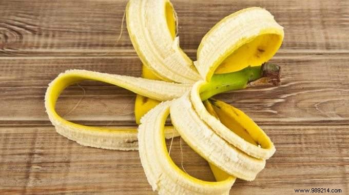 10 Proven Ways to Reuse Banana Peels: Transform Waste into Garden Gold and Household Hacks