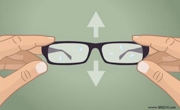 Optician s Proven Method: Clean Your Glasses Properly and Keep Them Spotless