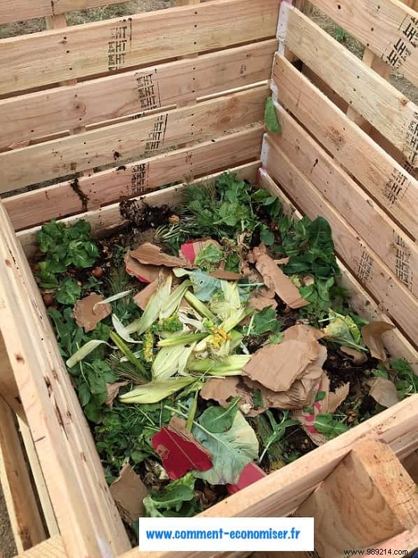 Build a Durable Compost Bin from Free Pallets in Just 10 Minutes – No Tools Required