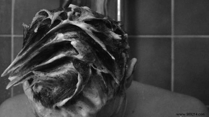 13 Proven Epsom Salt Uses for Home Cleaning, Beauty, and Hair Care