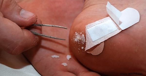 13 Proven Epsom Salt Uses for Home Cleaning, Beauty, and Hair Care