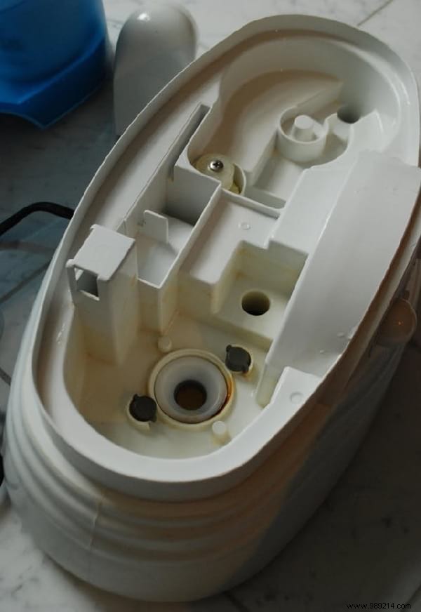 How to Descale and Clean Your Humidifier with White Vinegar: A Proven Step-by-Step Guide