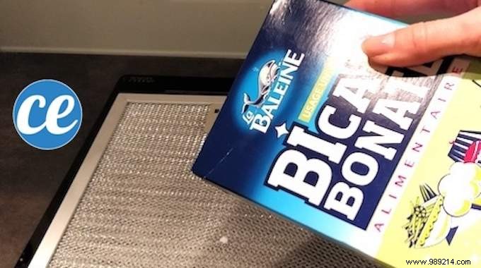 How to Clean Your Cooker Hood Filter Effortlessly with Baking Soda
