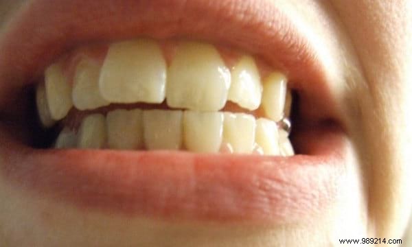 9 Clever Vodka Uses for Cleaning, Cooking, and Household Hacks