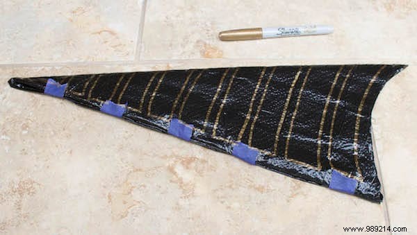 DIY Halloween Cobwebs from Trash Bags: Quick, Realistic Tutorial