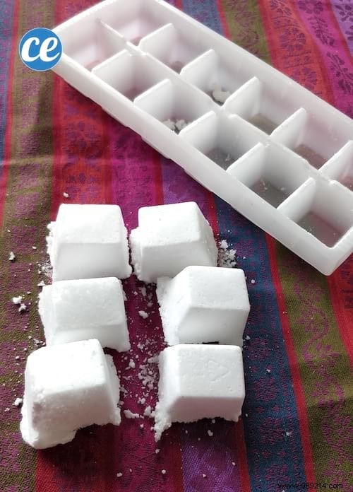 DIY Effervescent Toilet Tablets: Natural Cleaner for Spotless, Fresh-Smelling Toilets