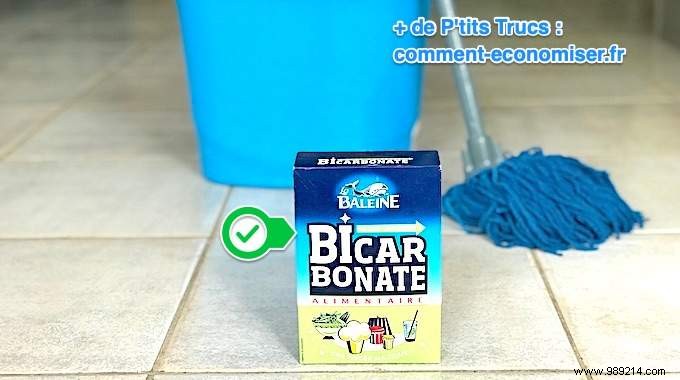 Effortless Mop Cleaning Hack: Restore Your Dirty Mop with Baking Soda