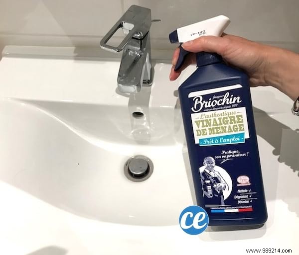 Restore the Shine to Your Faucets in Minutes with White Vinegar