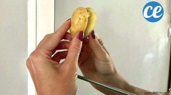 How to Clean Mirrors Streak-Free with a Potato and Vinegar