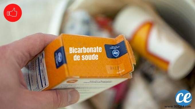 Eliminate Trash Can Odors in 30 Seconds with Baking Soda