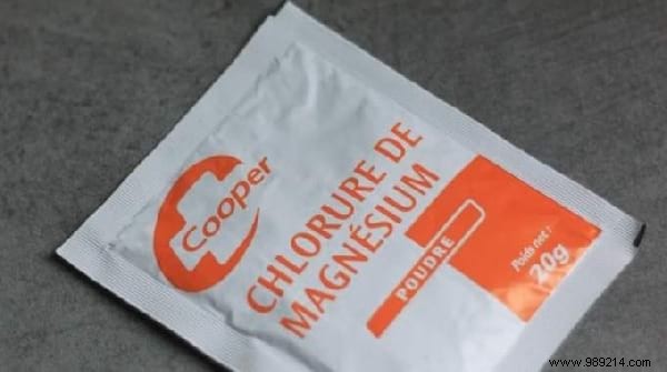 Top 10 Grandma s Household Hacks: Fluffy Towels, DIY Toilet Gel, Shoe Care & More