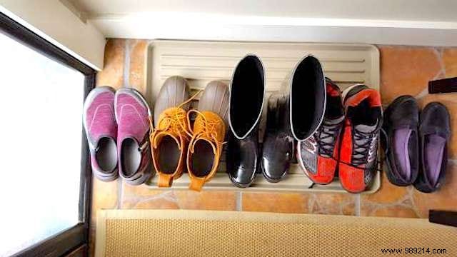 Why Remove Shoes Indoors? Expert Insights on COVID-19, Bacteria Risks, and a Healthier Home