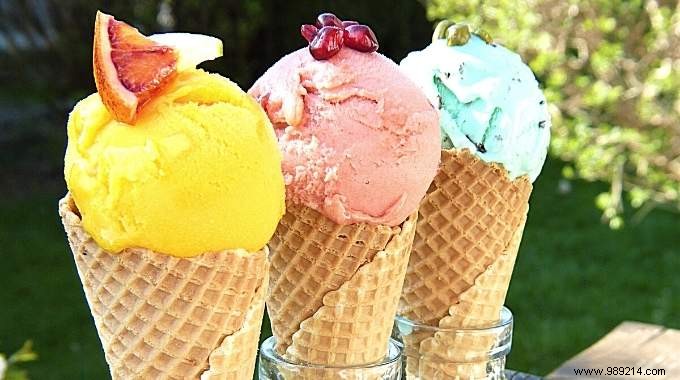4 Foolproof Homemade Ice Cream Recipes – No Ice Cream Maker or Molds Needed