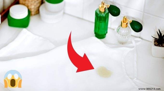 How to Remove Perfume Stains from White Shirts: A Proven, Gentle Home Remedy
