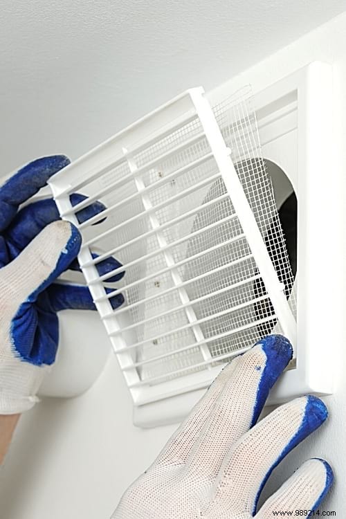 12 Overlooked Cleaning Spots in Your Home You Must Tackle Regularly