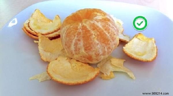 15 Proven Kitchen Hacks to Peel Fruits and Vegetables Effortlessly