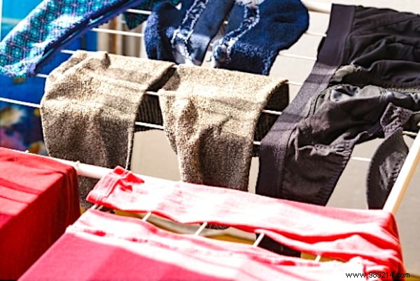 10 Proven Tips to Dry Laundry Indoors Faster: Real Experience from Years of No-Dryer Living