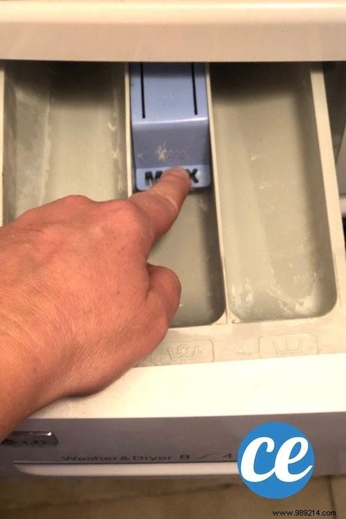 How to Clean a Clogged Washing Machine Detergent Drawer Without Scrubbing