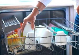 How to Load Your Dishwasher Correctly: Expert Tips for Spotless Results