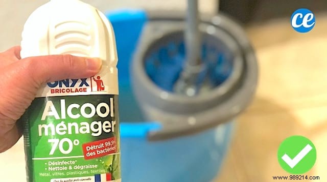 How to Clean and Disinfect Floors Effectively Without Bleach: A Proven Natural Method