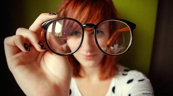 14 Expert Tips for Glasses Wearers: Simplify Cleaning, Storage, and Everyday Use