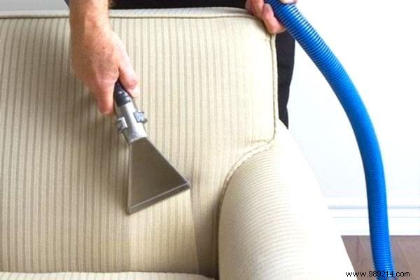 Effortless Guide: How to Clean Non-Removable Fabric Sofas Like a Pro