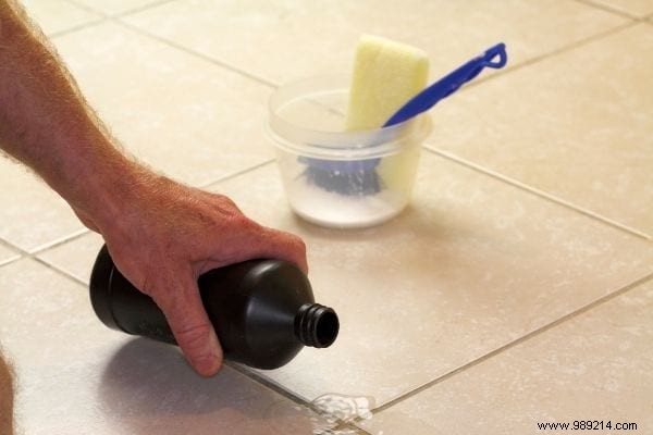 19 Proven Natural Tips to Clean Your Shower Cabin Effortlessly and Keep It Spotless