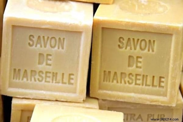 21 Essential Natural Cleaning Products for a Spotless Home – Proven Expert Tips