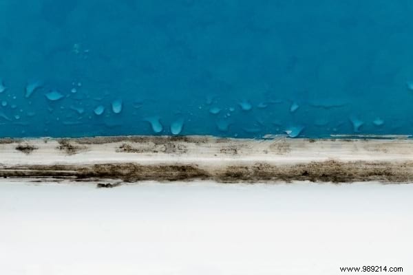 22 Proven White Vinegar Cleaning Hacks for a Spotless Home