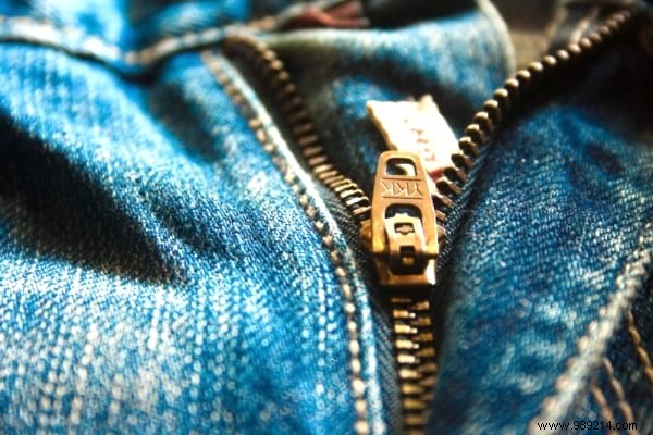 15 Common Washing Machine Mistakes That Damage Your Clothes – Expert Fixes