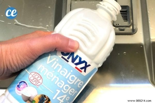 14° White Vinegar: 14 Proven Uses for Expert Home Cleaning and Maintenance