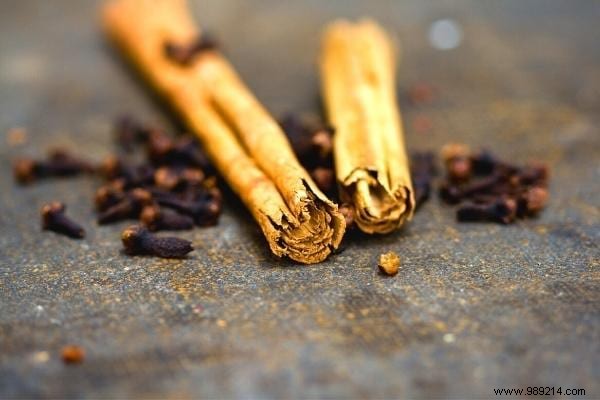 9 Proven Natural Ways to Eliminate Frying Smells at Home and Freshen Your Kitchen Fast