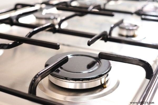 14 Expert Natural Tips for a Sparkling Clean Kitchen