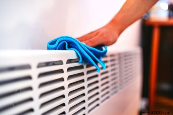 Expert Guide: How to Clean Your Electric Radiator and Cut Energy Bills