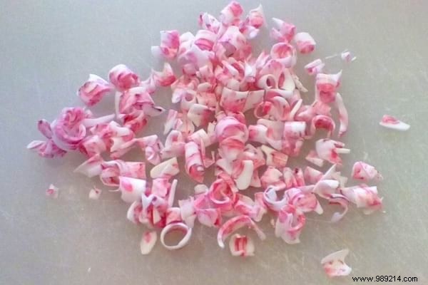 4 Natural Ways to Make Homemade Laundry Smell Fresh (No Essential Oils Needed)