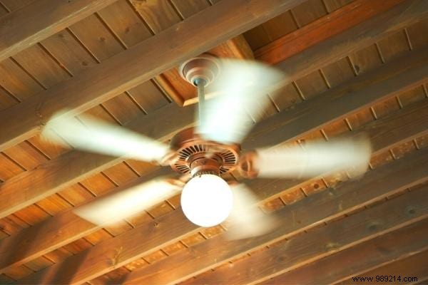 17 Proven Tips to Eliminate Window Condensation and Prevent Mold