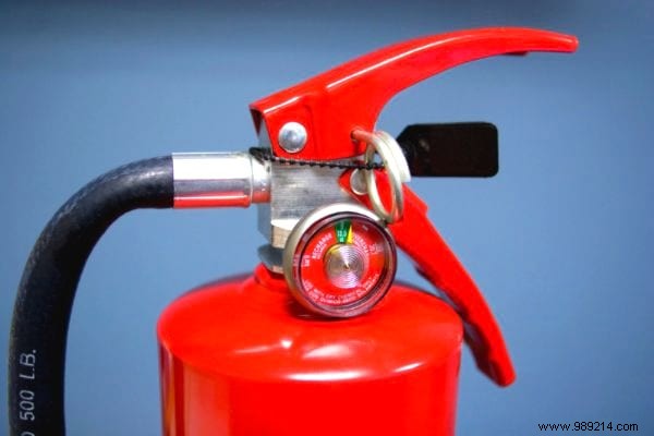 19 Everyday Household Items with Surprising Expiration Dates