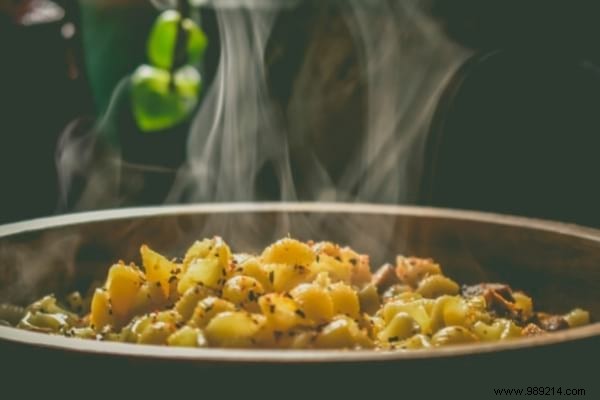 8 Expert Tips to Eliminate Fridge Condensation Quickly and Easily