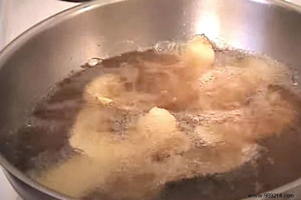 How to Clean and Reuse Frying Oil Up to 10 Times: Time-Tested Kitchen Tips