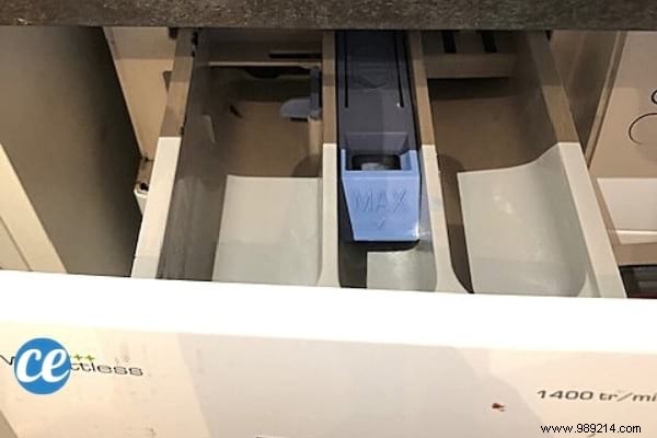 Washing Machine Fabric Softener: Which Compartment to Use (Universal Guide)