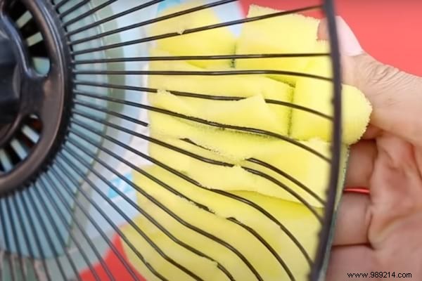 15 Genius Kitchen Sponge Hacks for Cleaning, Crafting, and Everyday Wins