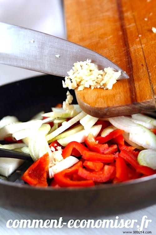 25 Time-Tested Grandma Hacks for Kitchen, Home, and Garden