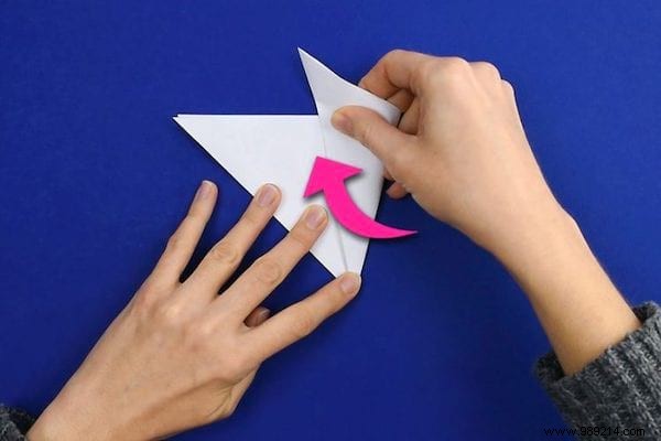 How to Make Paper Snowflakes: Easy 5-Minute Christmas Tutorial with 9 Free Patterns