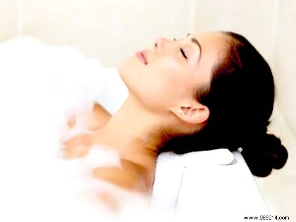 51 Proven Hydrogen Peroxide Uses for Health, Beauty, Cleaning, and Home Care