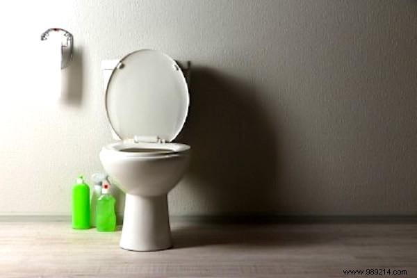 51 Proven Hydrogen Peroxide Uses for Health, Beauty, Cleaning, and Home Care