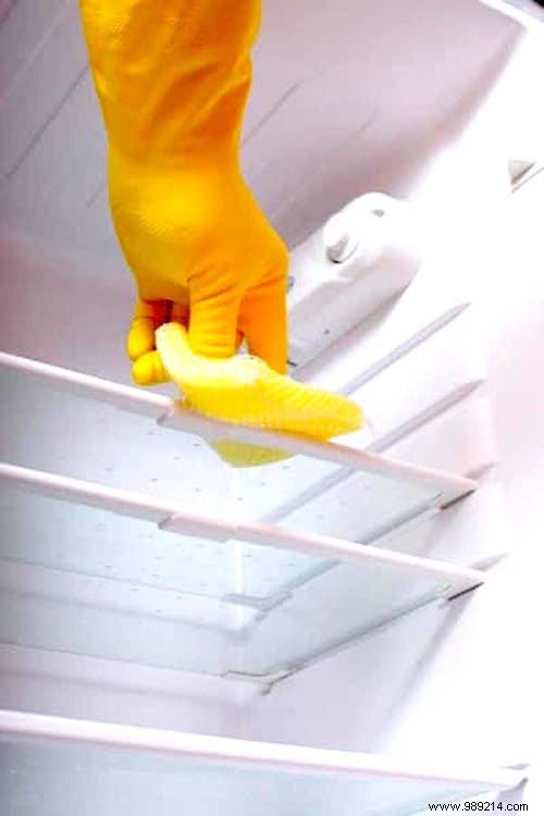 51 Proven Hydrogen Peroxide Uses for Health, Beauty, Cleaning, and Home Care